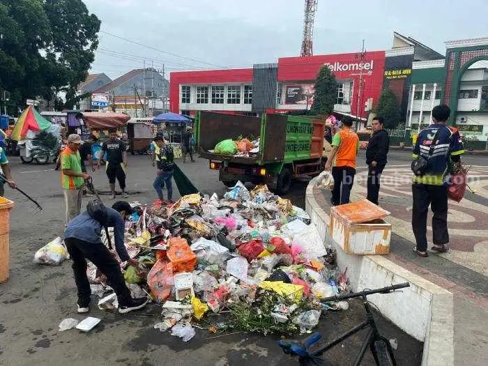 perda lingkungan hidup - ilustrasi berita Perda Lingkungan Hidup Jember Ditetapkan, Hadapi Tantangan Perubahan Iklim