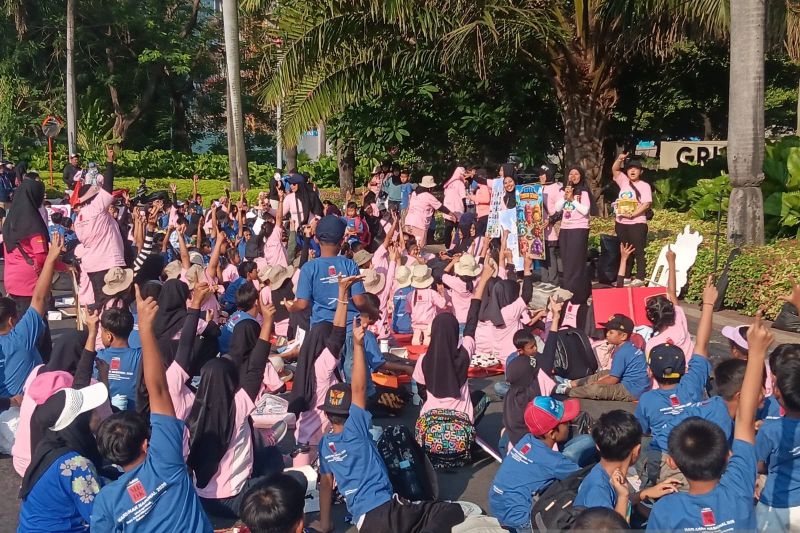 minuman berpemanis - ilustrasi berita Forum Warga Kota Edukasi Anak soal Risiko Minuman Berpemanis pada Hari Anak…