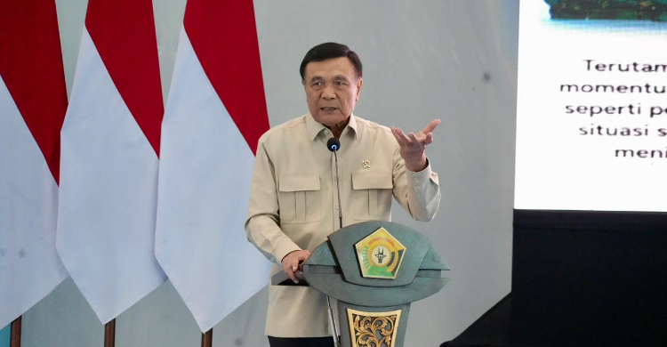 pembakaran pesawat ama - ilustrasi berita Menko Polkam Kutuk Keras Pembakaran Pesawat AMA dan Dugaan Pembunuhan Pilot